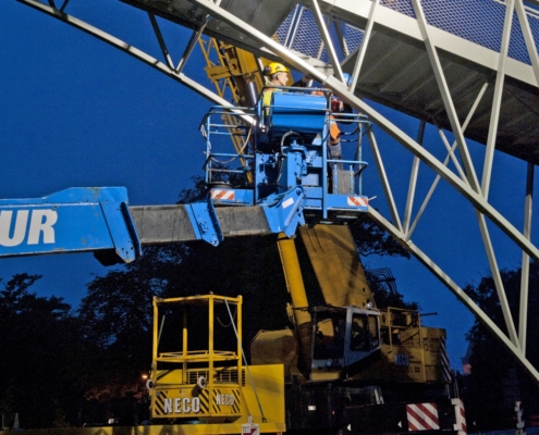 Veilige montage Twickelbrug